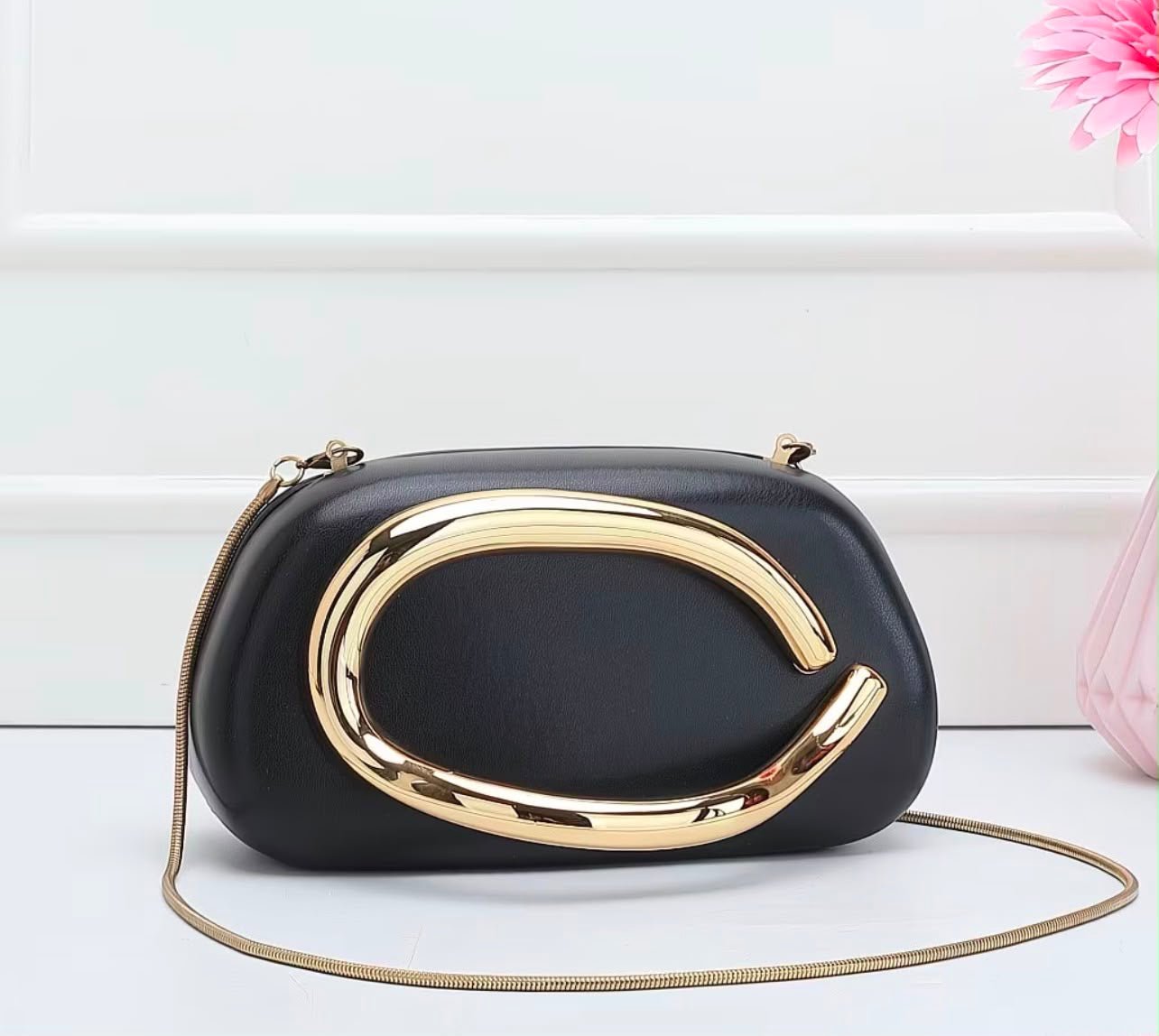 Trendy Clutch