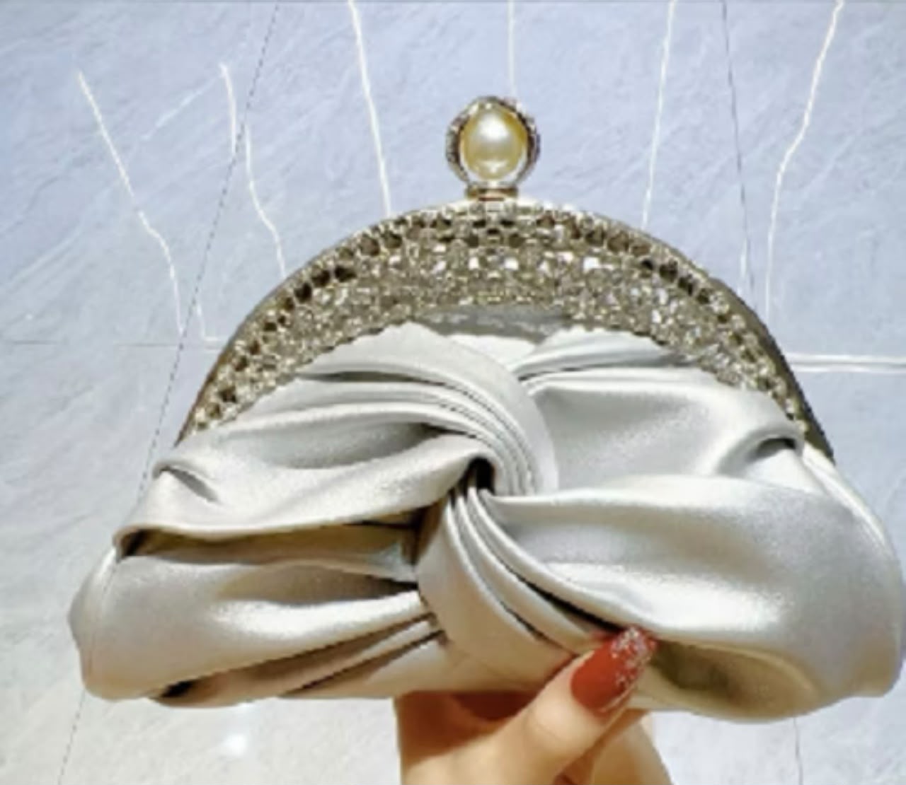 Chic Soirée Purse