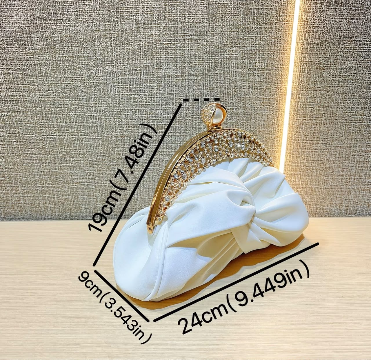 Chic Soirée Purse